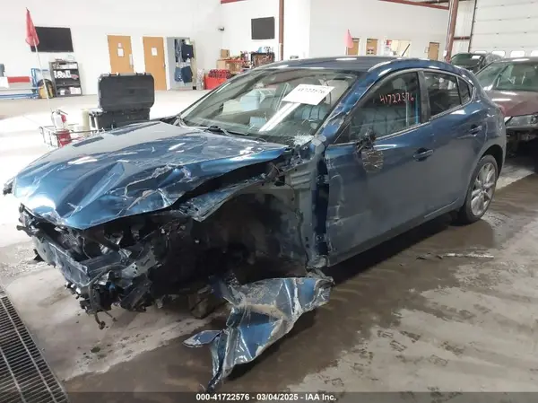 JM1BN1L76H1112249 2017 MAZDA 3 - Image 2