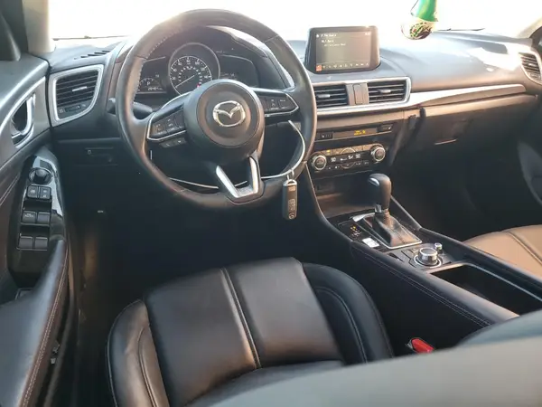JM1BN1L76H1122618 2017 MAZDA 3 - Image 8