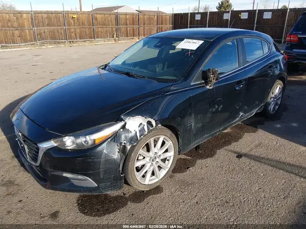 JM1BN1L78H1128257 2017 MAZDA 3 - Image 2