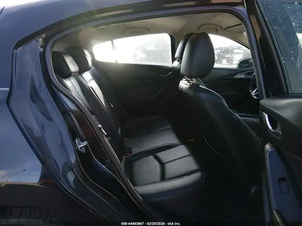 JM1BN1L78H1128257 2017 MAZDA 3 - Image 8