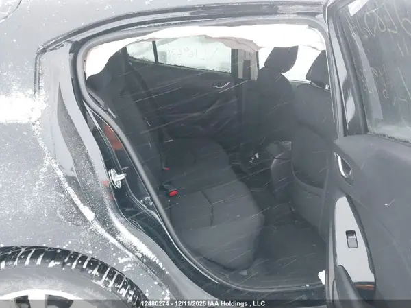 JM1BN1L78J1169638 2018 MAZDA 3 - Image 8