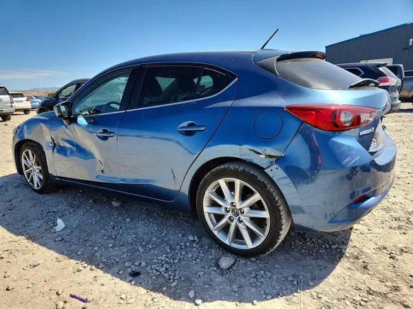 JM1BN1L79H1128946 2017 MAZDA 3 - Image 2