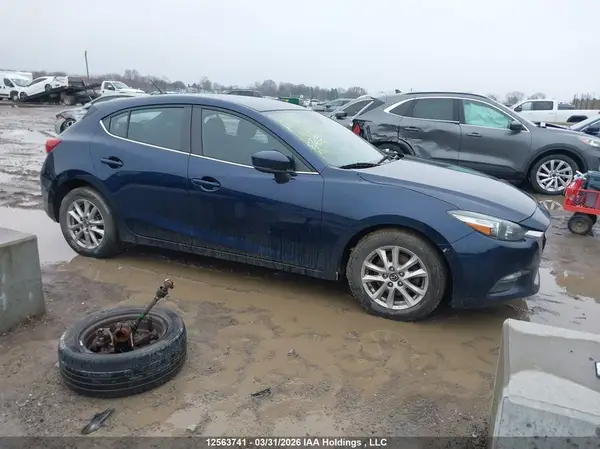 JM1BN1L7XH1152107 2017 MAZDA 3 - Image 1