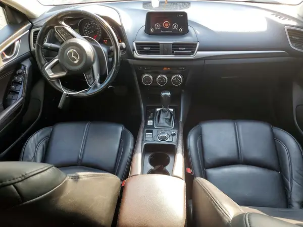 JM1BN1L7XJ1183850 2018 MAZDA 3 - Image 8