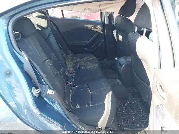 JM1BN1L7XJ1186487 2018 MAZDA 3 - Image 8