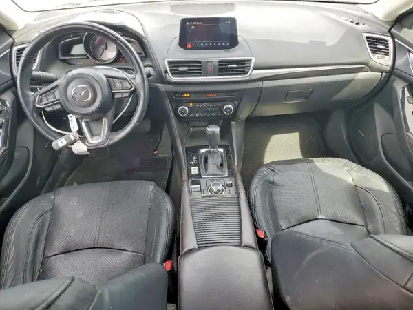 JM1BN1M30H1135019 2017 MAZDA 3 - Image 8