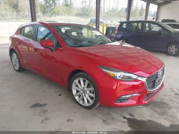 JM1BN1M30H1137529 2017 MAZDA 3 - Image 1