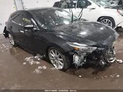 JM1BN1M30H1138681 2017 MAZDA 3