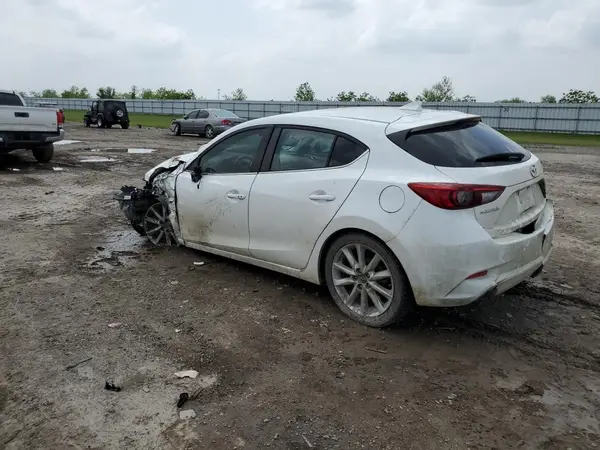 JM1BN1M30H1140575 2017 MAZDA 3 - Image 2
