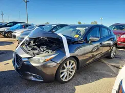 JM1BN1M30H1142391 2017 MAZDA 3