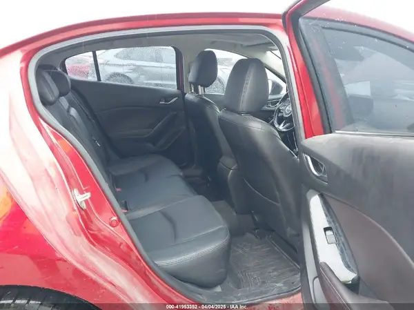 JM1BN1M30H1148448 2017 MAZDA 3 - Image 8