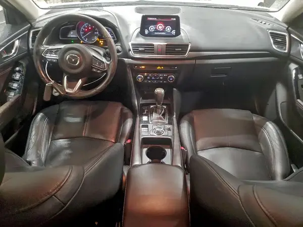 JM1BN1M31H1106841 2017 MAZDA 3 - Image 8