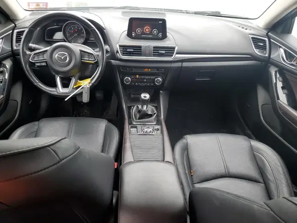 JM1BN1M31H1119217 2017 MAZDA 3 - Image 8