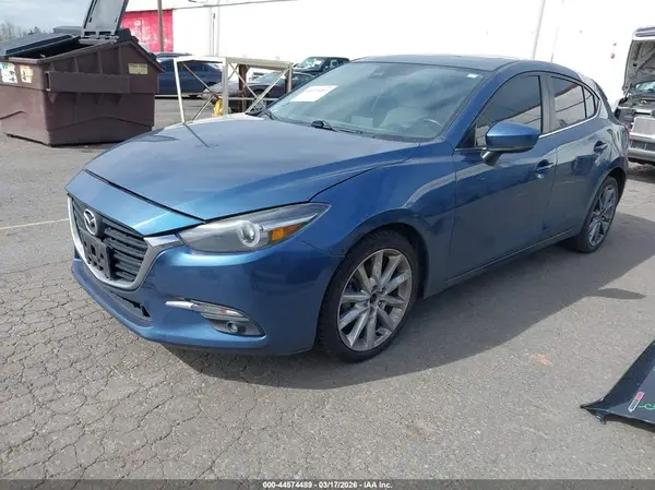JM1BN1M31H1130699 2017 MAZDA 3 - Image 2