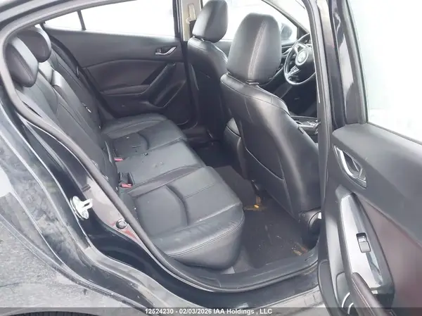 JM1BN1M31H1133814 2017 MAZDA 3 - Image 8