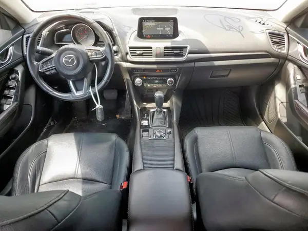 JM1BN1M31H1150418 2017 MAZDA 3 - Image 8