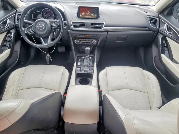 JM1BN1M32H1103589 2017 MAZDA 3 - Image 8