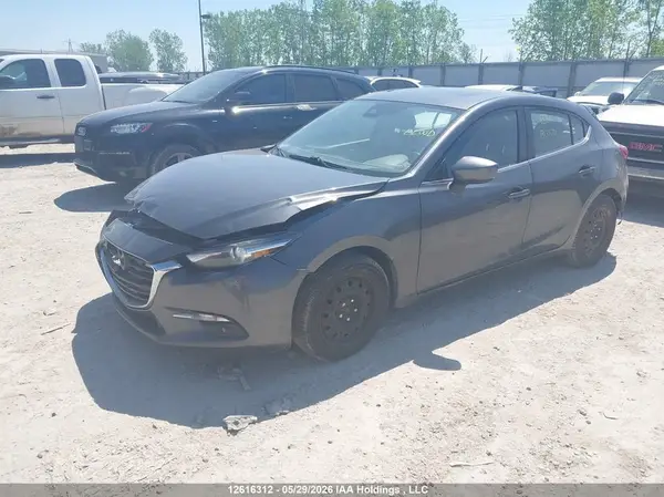 JM1BN1M32H1105715 2017 MAZDA 3 - Image 2