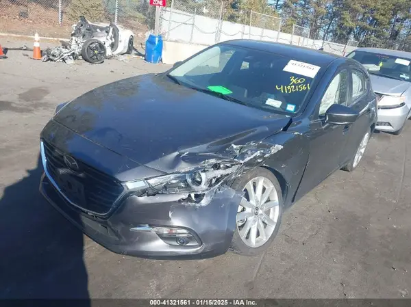 JM1BN1M33H1125696 2017 MAZDA 3 - Image 2