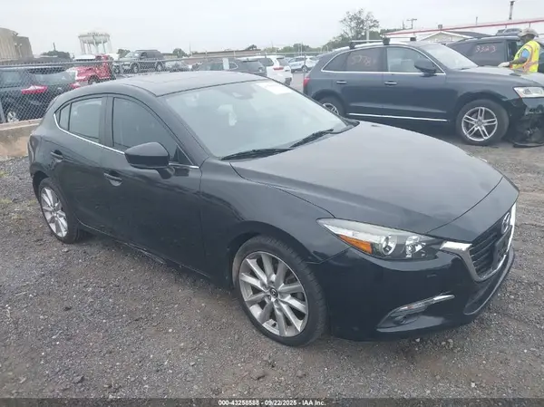 JM1BN1M34H1146038 2017 MAZDA 3 - Image 1