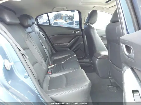 JM1BN1M34J1156039 2018 MAZDA 3 - Image 8