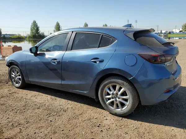 JM1BN1M34J1157787 2018 MAZDA 3 - Image 2