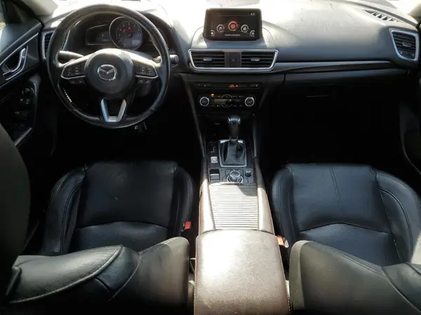 JM1BN1M34J1157787 2018 MAZDA 3 - Image 8