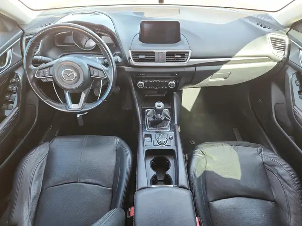 JM1BN1M35H1146680 2017 MAZDA 3 - Image 8