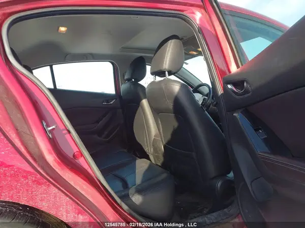 JM1BN1M35J1163792 2018 MAZDA 3 - Image 8