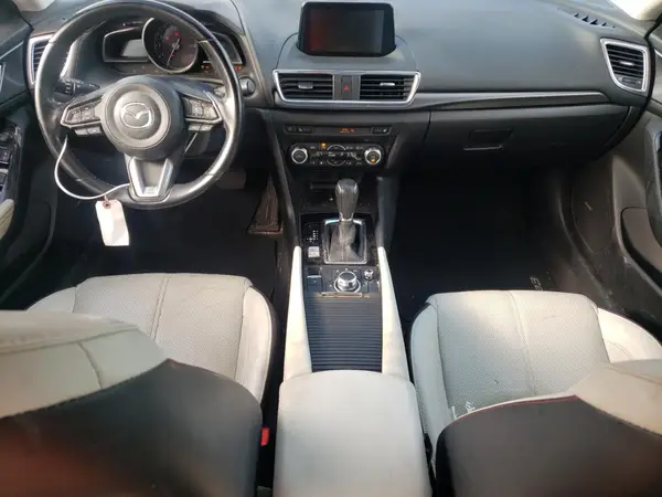 JM1BN1M36H1140158 2017 MAZDA 3 - Image 8