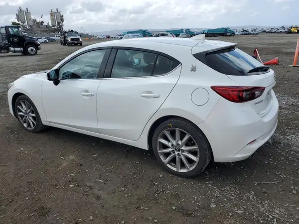 JM1BN1M37H1116869 2017 MAZDA 3 - Image 2