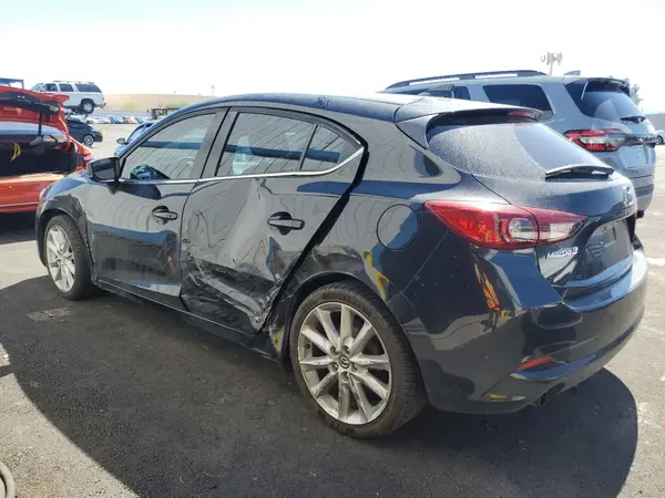 JM1BN1M37H1135308 2017 MAZDA 3 - Image 2