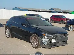 JM1BN1M37H1148544 2017 MAZDA 3