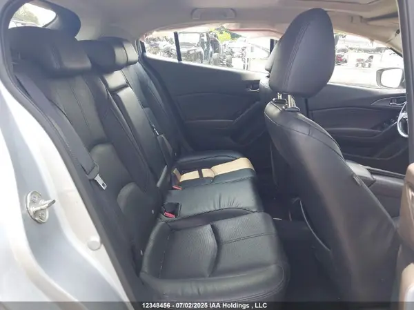 JM1BN1M37H1148740 2017 MAZDA 3 - Image 8