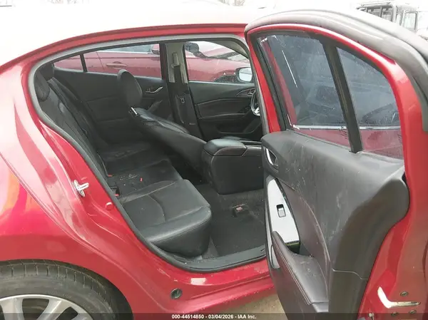 JM1BN1M38H1115584 2017 MAZDA 3 - Image 8
