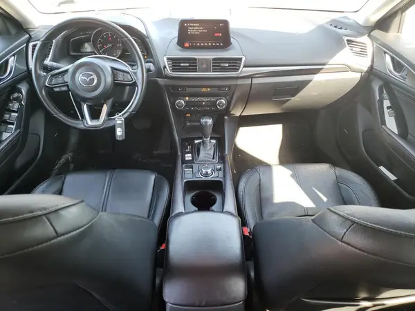 JM1BN1M38H1117111 2017 MAZDA 3 - Image 8