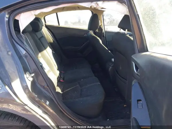 JM1BN1M38H1123832 2017 MAZDA 3 - Image 8