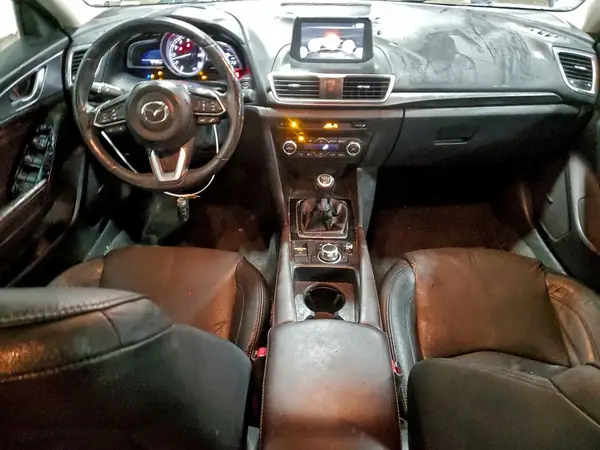 JM1BN1M38H1139500 2017 MAZDA 3 - Image 8