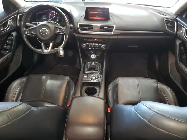 JM1BN1M38H1140064 2017 MAZDA 3 - Image 8