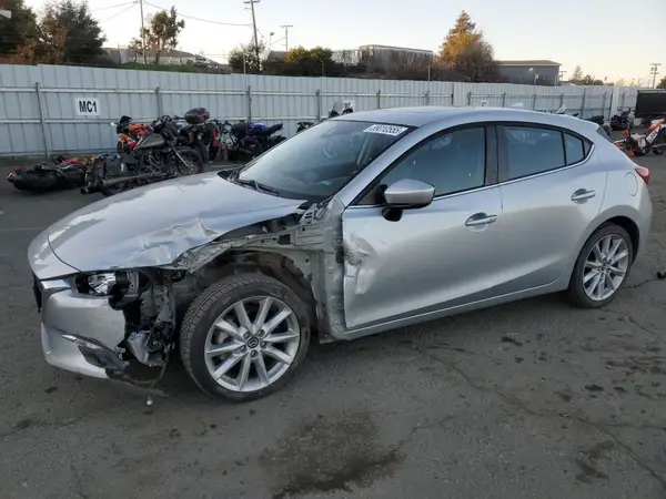 JM1BN1M38H1140484 2017 MAZDA 3 - Image 1