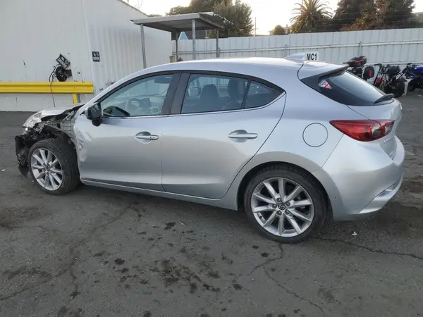 JM1BN1M38H1140484 2017 MAZDA 3 - Image 2