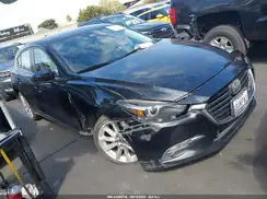 JM1BN1M39H1117165 2017 MAZDA 3