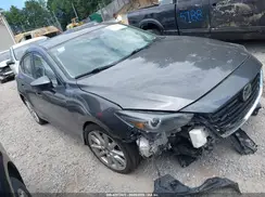 JM1BN1M39H1125671 2017 MAZDA 3