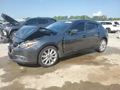 JM1BN1M39H1132927 2017 MAZDA 3