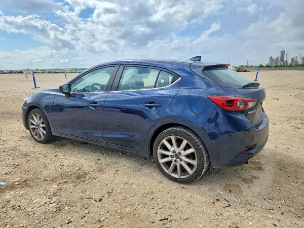 JM1BN1M39H1134015 2017 MAZDA 3 - Image 2