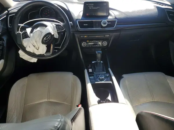 JM1BN1M39H1134953 2017 MAZDA 3 - Image 8