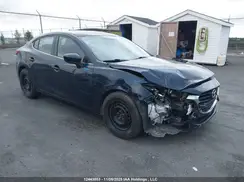 JM1BN1T7XH1147540 2017 MAZDA 3