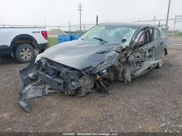 JM1BN1T7XH1147571 2017 MAZDA 3 - Image 2