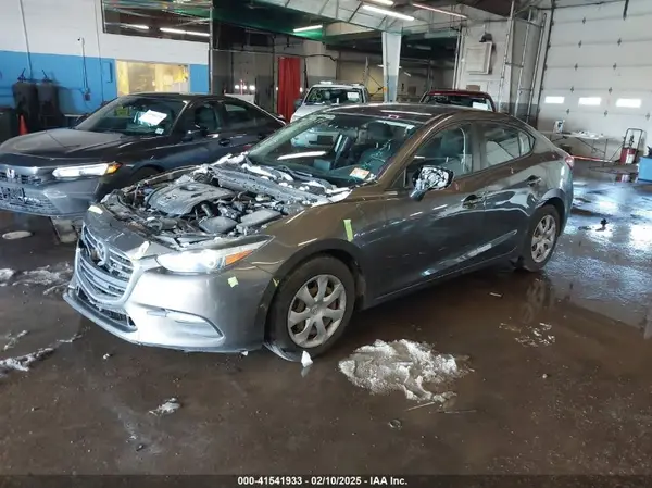 JM1BN1U70H1100788 2017 MAZDA 3 - Image 2