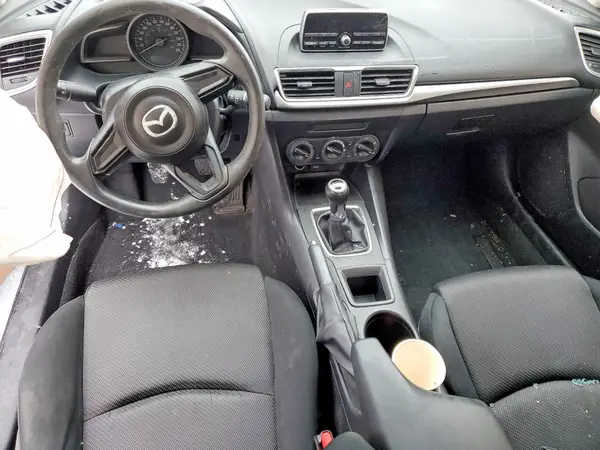 JM1BN1U70J1181880 2018 MAZDA 3 - Image 8